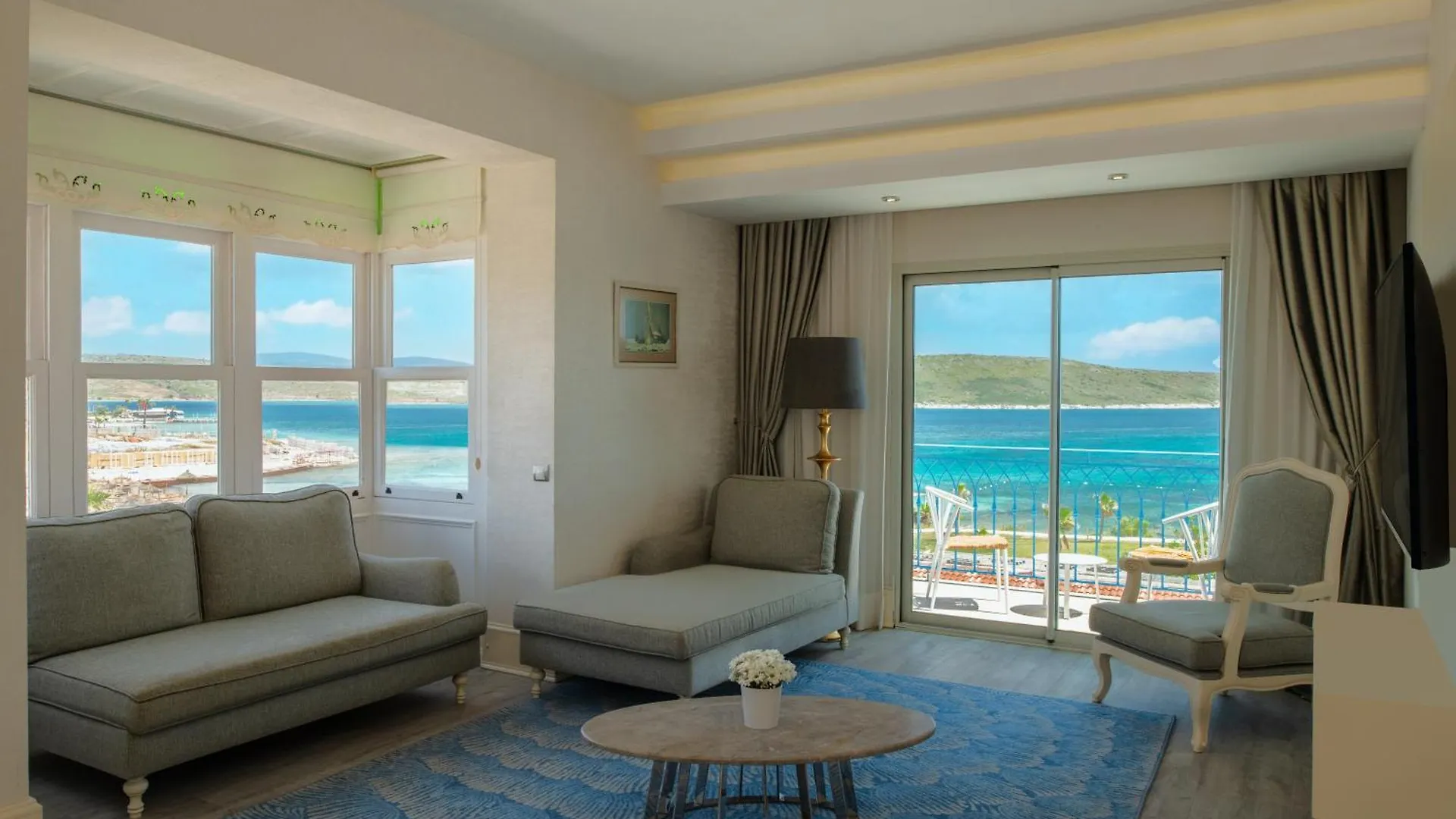 Resort Dolce By Wyndham Cesme Alaçatı