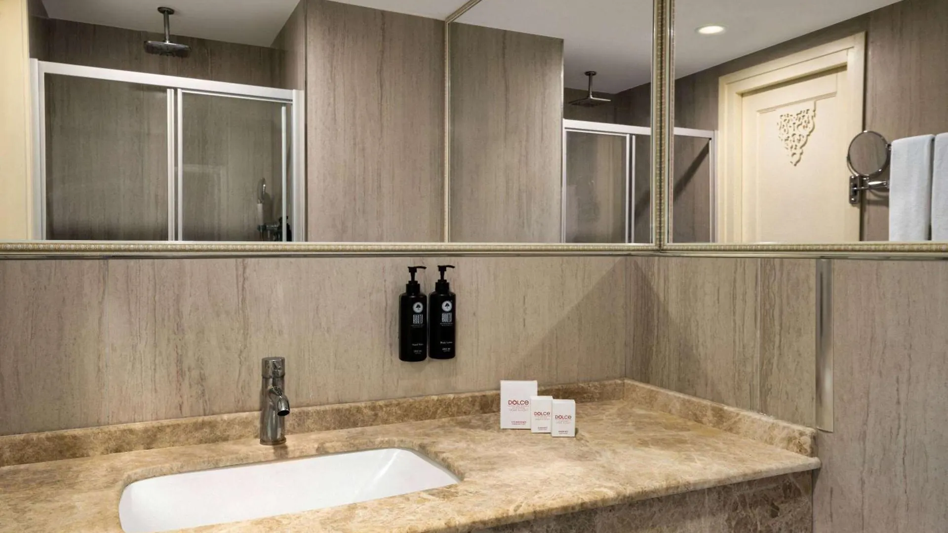 Dolce By Wyndham Cesme Alaçatı Resort