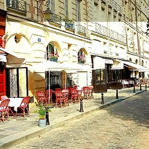 Emily In , Paris Fransa